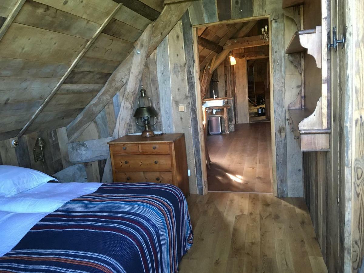 Le Pre Aux Clercs Hotel Trevignin Exterior photo